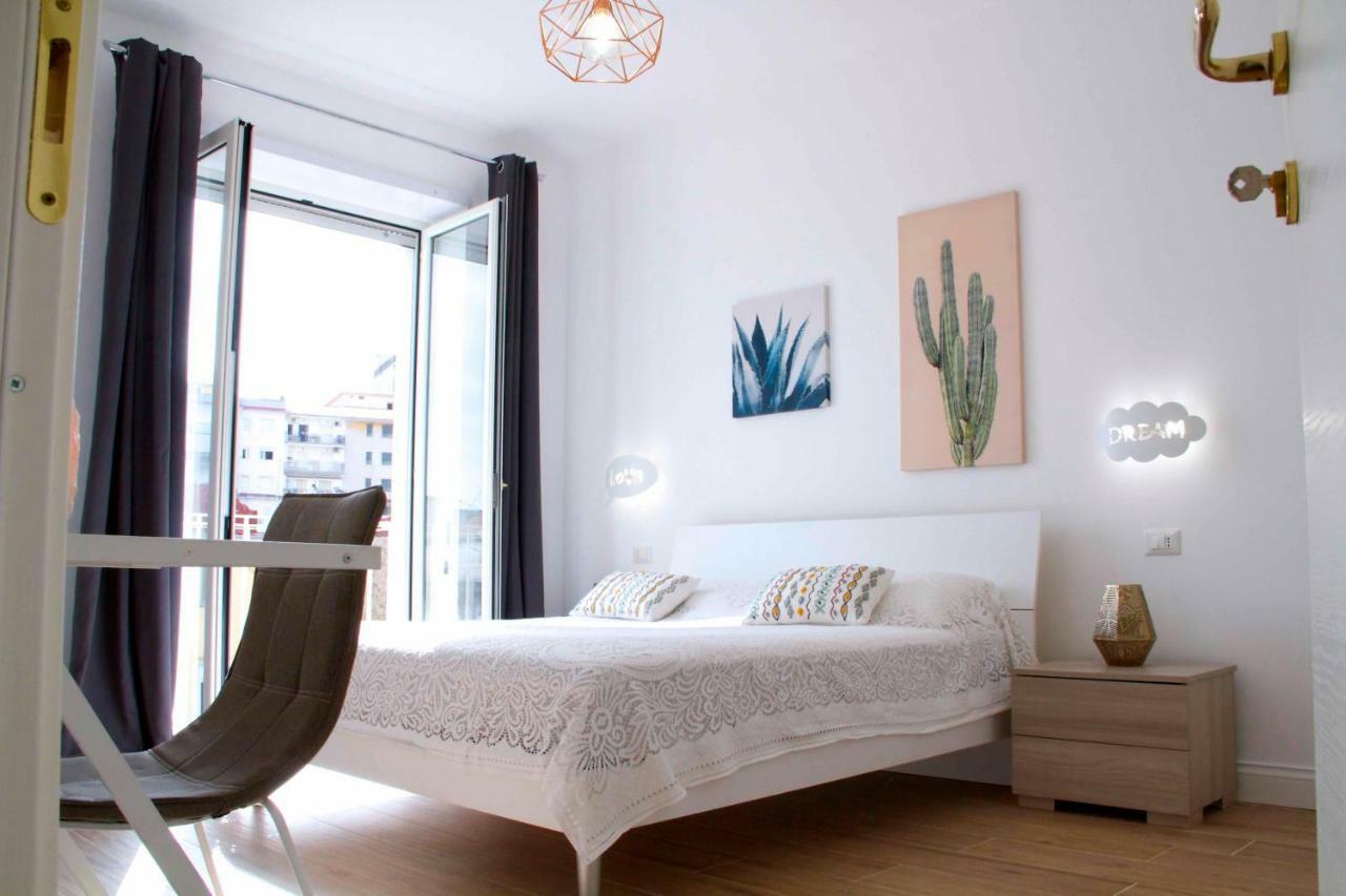 Casa Fabiana Apartment Napoli Ngoại thất bức ảnh