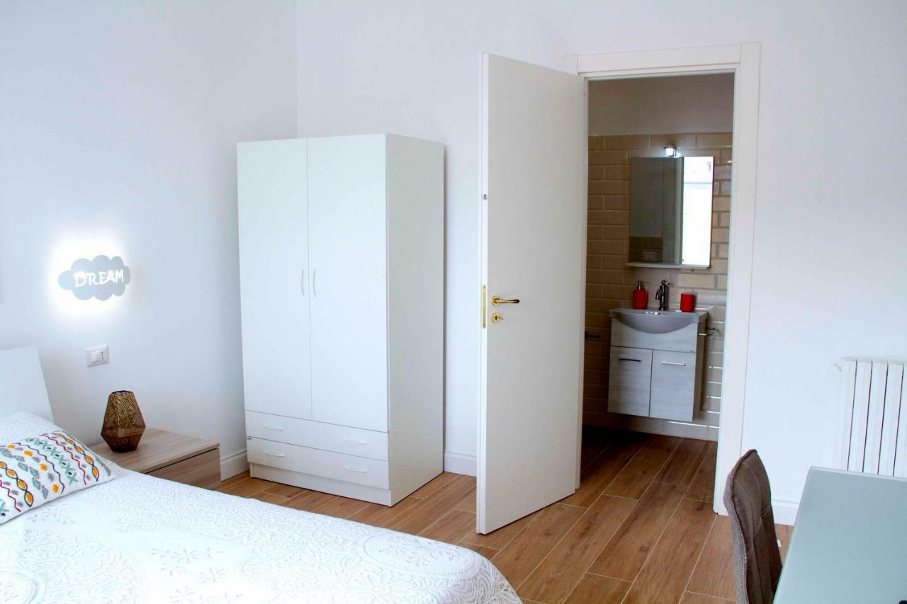 Casa Fabiana Apartment Napoli Ngoại thất bức ảnh